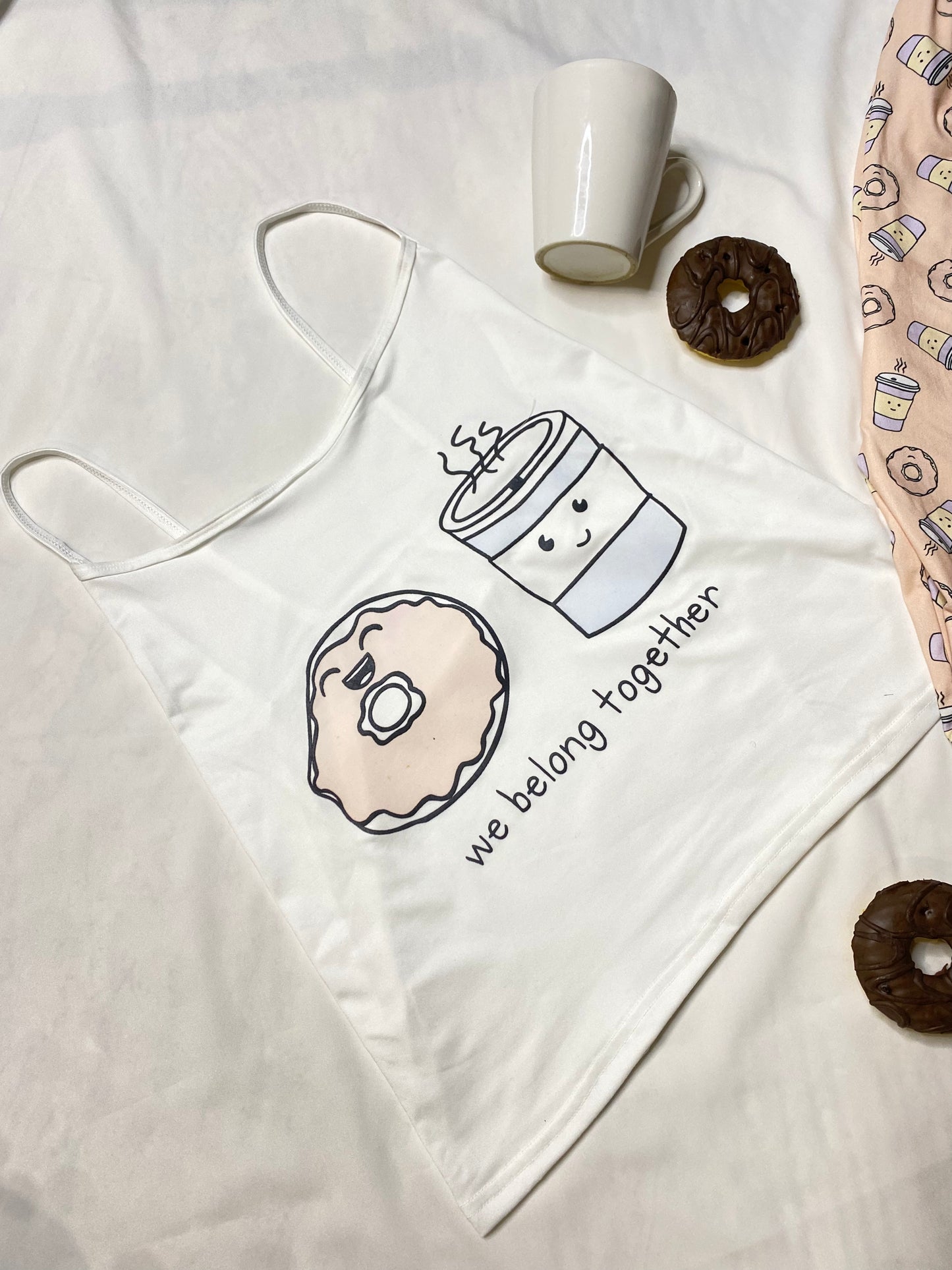 Women's 2-Piece Pajama Set: T-Shirt & Pants
