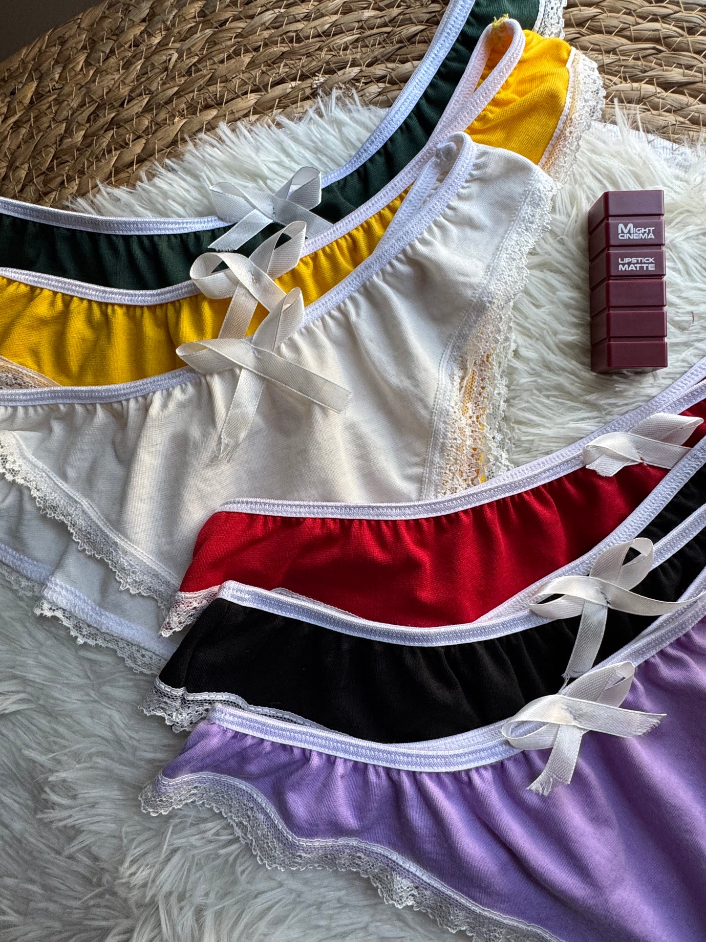 Allura Thong – Pack of 4 Pieces